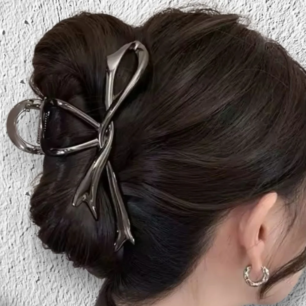 Sleek Metal Bow Hair Claw Clip Set Silver Gun Metal With Gift Bag NWOT
